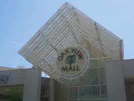 The front enterance sign of the Oak View Mall in Omaha, NE